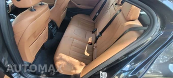 2021 BMW 5 Series Sedan 530i xDrive - miniatura 6