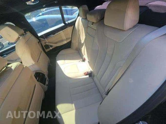 2021 BMW 5 Series Sedan 530i xDrive - miniatura 13