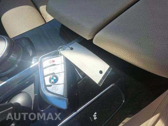 2021 BMW 5 Series Sedan 530i xDrive - miniatura 8