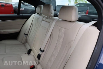 2021 BMW 5 Series Sedan 540i - miniatura 12