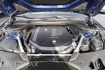 2021 BMW 5 Series Sedan 540i - miniatura 15