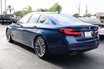 2021 BMW 5 Series Sedan 540i - miniatura 3