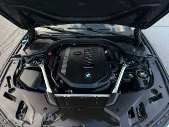 2021 BMW 5 Series Sedan 540i xDrive M SPORT LINE - miniatura 13