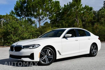 2021 BMW 5 Series Sedan 540i xDrive - miniatura 2