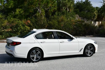 2021 BMW 5 Series Sedan 540i xDrive - miniatura 30