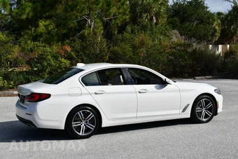 2021 BMW 5 Series Sedan 540i xDrive - miniatura 6