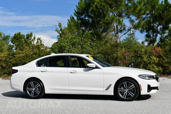 2021 BMW 5 Series Sedan 540i xDrive - miniatura 8