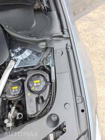 2021 BMW 5 Series Sedan 540i xDrive - miniatura 20