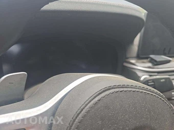 2021 BMW 5 Series Sedan M550i xDrive - miniatura 9