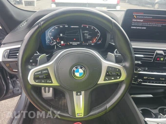 2021 BMW 5 Series Sedan M550i xDrive - miniatura 10