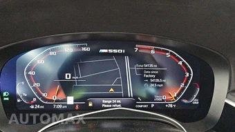 2021 BMW 5 Series Sedan M550i xDrive - miniatura 17