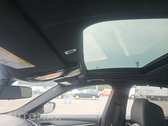 2021 BMW 5 Series Sedan M550i xDrive - miniatura 19