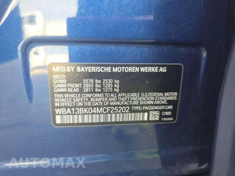 2021 BMW 5 Series Sedan M550i xDrive - miniatura 2