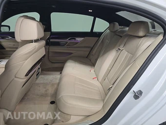 2021 BMW 7 Series Sedan 740i M SPORT LINE - miniatura 13