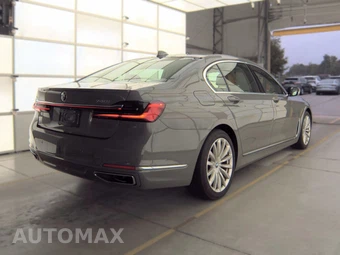 2021 BMW 7 Series Sedan 740i - miniatura 4