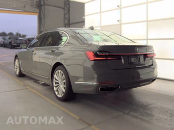 2021 BMW 7 Series Sedan 740i - miniatura 6