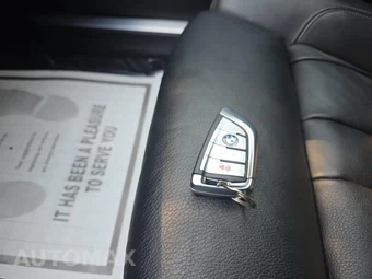 2021 BMW 7 Series Sedan 740i – miniatura 28