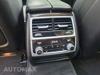2021 BMW 7 Series Sedan 740i – miniatura 30