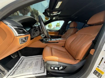 2021 BMW 7 Series Sedan 740i xDrive M SPORT LINE - miniatura 13