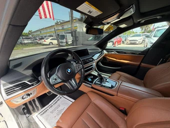 2021 BMW 7 Series Sedan 740i xDrive M SPORT LINE - miniatura 15