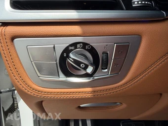 2021 BMW 7 Series Sedan 740i xDrive M SPORT LINE - miniatura 34