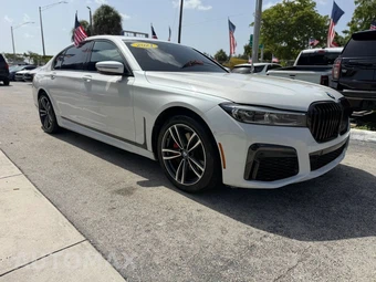 2021 BMW 7 Series Sedan 740i xDrive M SPORT LINE - miniatura 5