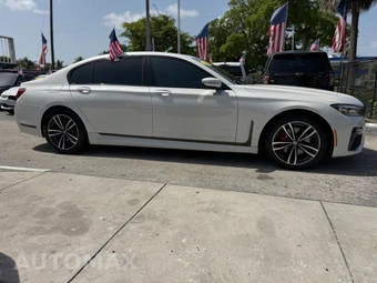 2021 BMW 7 Series Sedan 740i xDrive M SPORT LINE - miniatura 7
