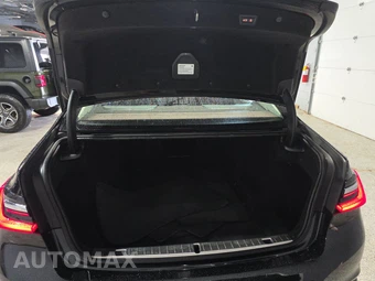 2021 BMW 7 Series Sedan 740i xDrive - miniatura 16