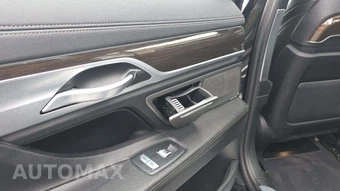 2021 BMW 7 Series Sedan 740i xDrive - miniatura 25