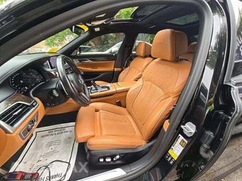 2021 BMW 7 Series Sedan 750i xDrive M SPORT LINE - miniatura 6