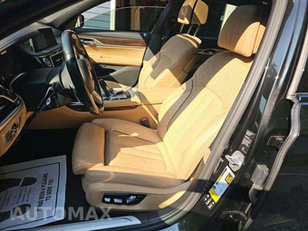 2021 BMW 7 Series Sedan 750i xDrive M SPORT LINE - miniatura 3