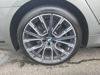 2021 BMW 7 Series Sedan 750i xDrive M SPORT LINE - miniatura 10