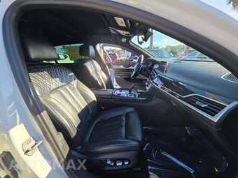 2021 BMW 7 Series Sedan 750i xDrive M SPORT LINE - miniatura 18