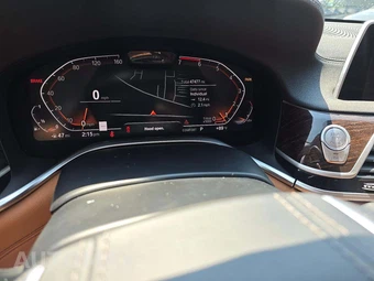 2021 BMW 7 Series Sedan 750i xDrive - miniatura 9