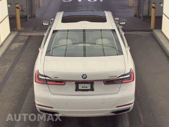 2021 BMW 7 Series Sedan 750i xDrive - miniatura 5