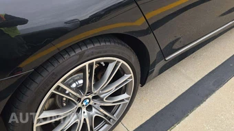 2021 BMW 7 Series Sedan 750i xDrive - miniatura 21
