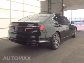 2021 BMW 7 Series Sedan 750i xDrive - miniatura 4