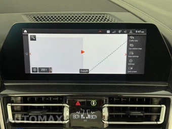 2021 BMW 8 Series Convertible M850i xDrive - miniatura 24