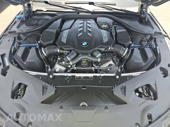 2021 BMW 8 Series Gran Coupe M850i xDrive Sedan - miniatura 15