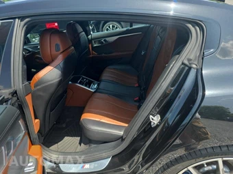 2021 BMW 8 Series Gran Coupe M850i xDrive Sedan - miniatura 10