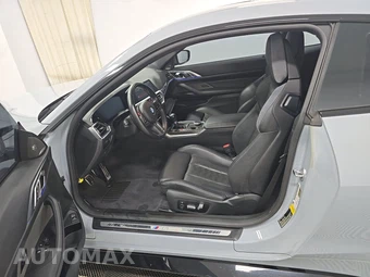 2021 BMW M4 Coupe – miniatura 7