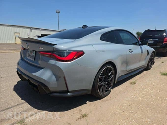 2021 BMW M4 Coupe - miniatura 3
