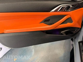 2021 BMW M4 Coupe - miniatura 10