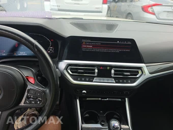 2021 BMW M4 Coupe - miniatura 11