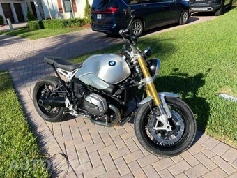 2021 BMW R nineT - miniatura 2