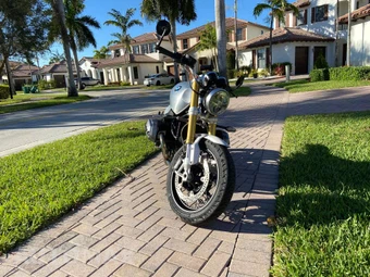 2021 BMW R nineT - miniatura 5