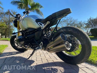 2021 BMW R nineT - miniatura 8