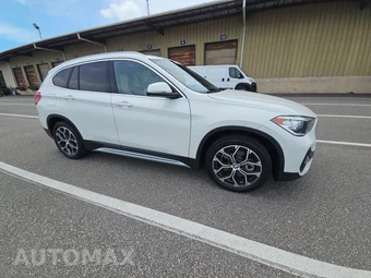 2021 BMW X1 Sports Activity Vehicle sDrive28i - miniatura 3