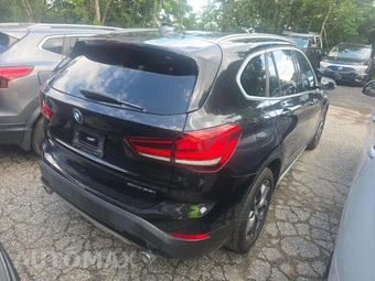2021 BMW X1 Sports Activity Vehicle sDrive28i - miniatura 3