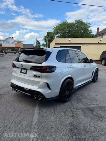 2021 BMW X5 M Sports Activity Vehicle - miniatura 3